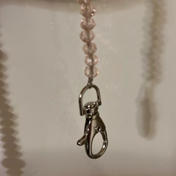 Pink Beaded bag strap - Picture 4 of 5